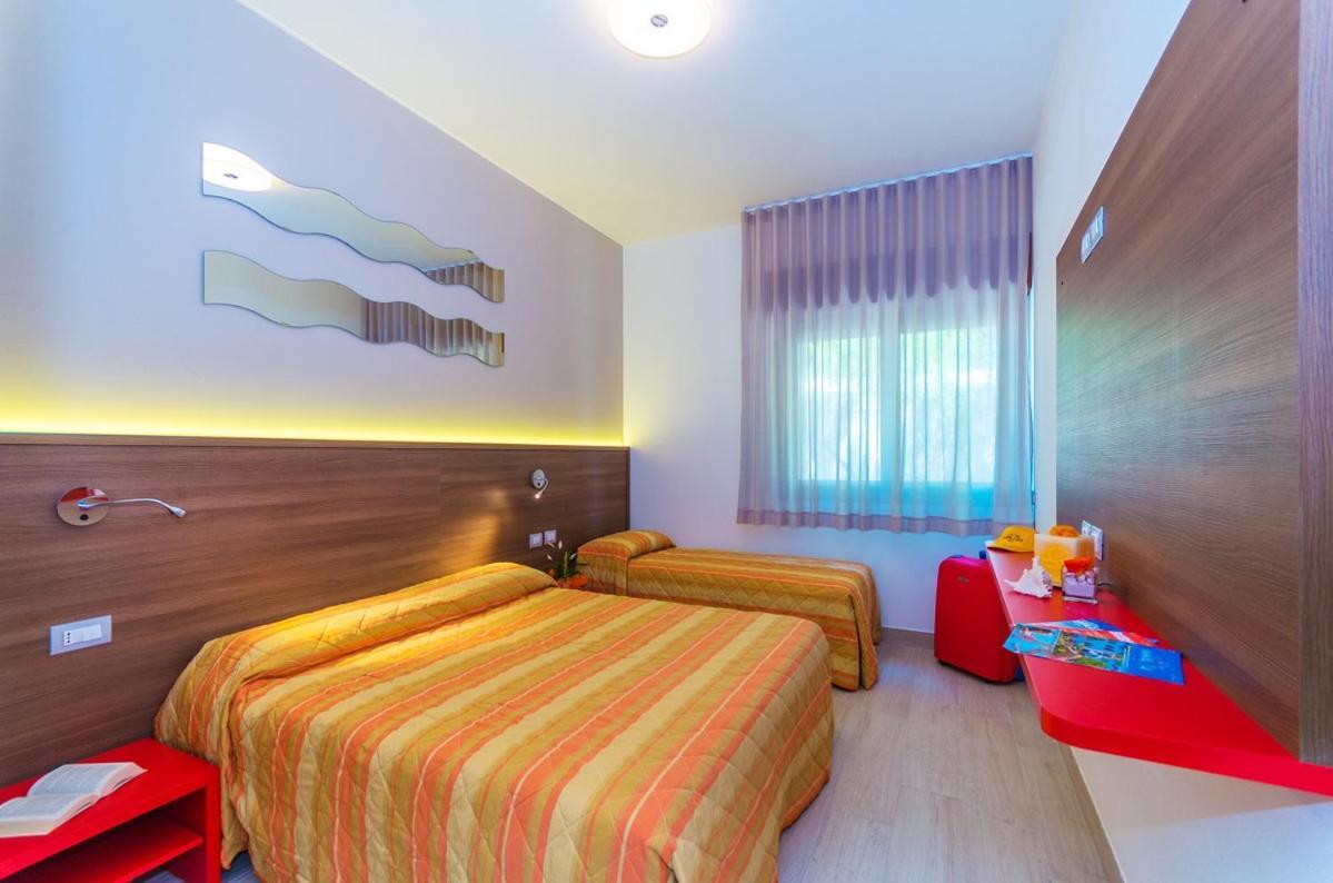 Villaggio Mare Blu Bibione Bagian luar foto