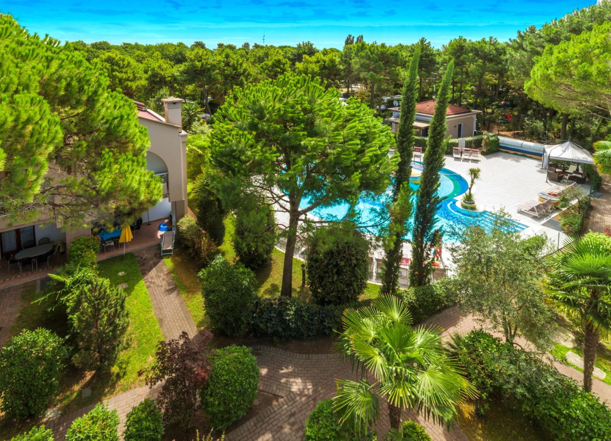 Villaggio Mare Blu Bibione Bagian luar foto